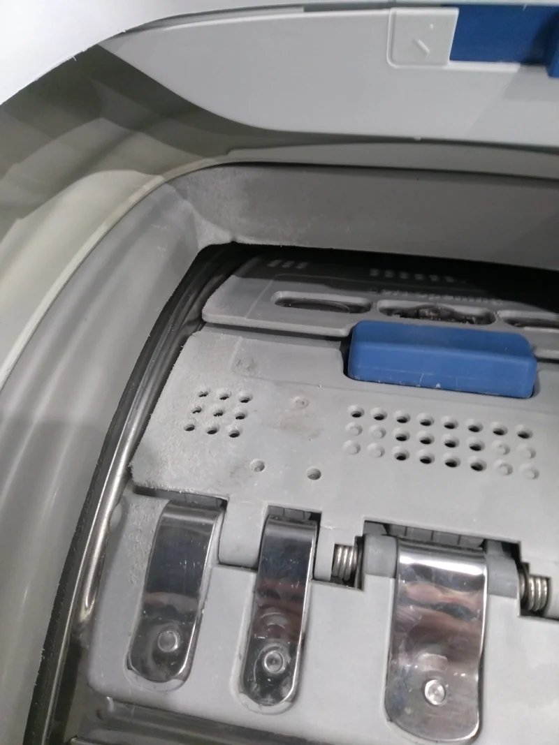 Lave-linge Top 6 kg Reconditionné ELECTROLUX EW8T3653BA