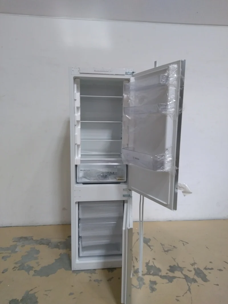 Réfrigérateur Encastrable 260 Litres Reconditionné BOSCH KIN865SE0
