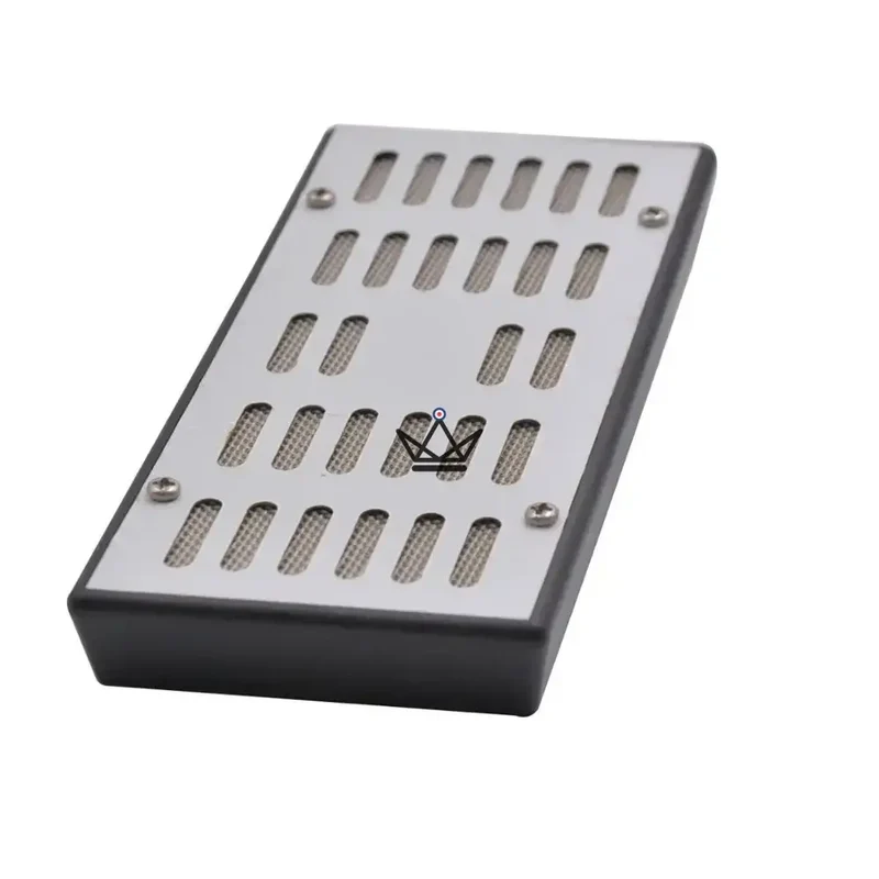 Humidificateur Cave à Cigares QUORUM CELL — Mousse Oasis, Façade Métal | Cave Cigare