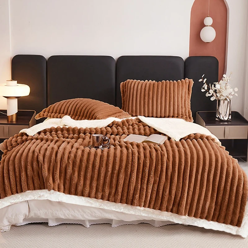 ROSEKINDCN Weighted Fleece Blanket With Sherpa for Cozy Warmth