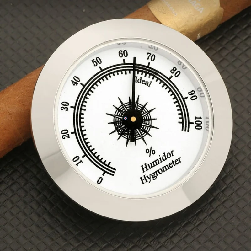 Hygromètre Mécanique Cigares AURUM — 50 × 10 mm, Format Étui Compact | Cave Cigare