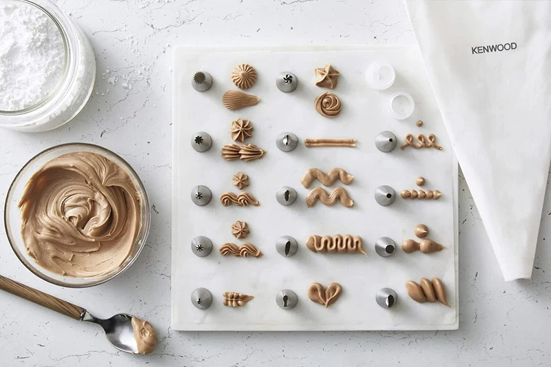 Kenwood KWSD100 set decorazioni pasticceria dolci spatola sac à poche alzatina